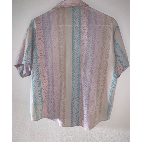 Try 1 beige button down - Picture 7 of 9